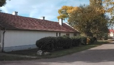Nem sok&aacute;ig b&iacute;rta a kecskem&eacute;ti szabad levegőt - alighogy kiengedt&eacute;k, m&aacute;ris kirabolt egy idős asszonyt
