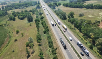 Elfogt&aacute;k a kunszentmikl&oacute;si aut&oacute;p&aacute;ly&aacute;s tolvaj-galerit, akiket orsz&aacute;gszerte kerestek
