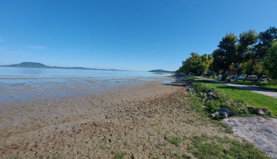 A kutat&oacute;k szerint term&eacute;szetes a Balaton alacsony v&iacute;zszintje &eacute;s nincs ok aggodalomra