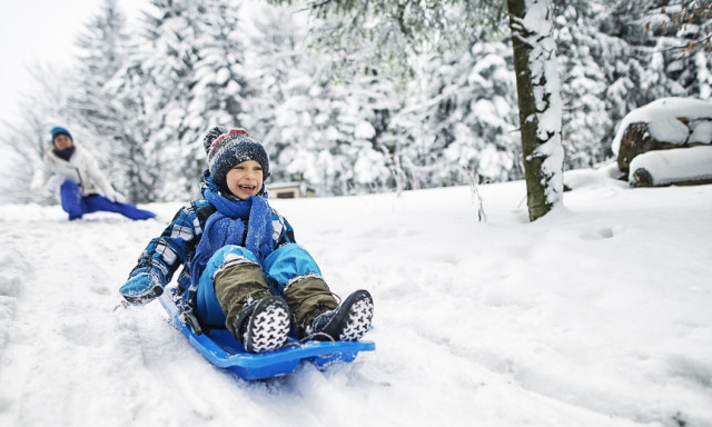 T&ouml;bb hazai iskol&aacute;ban rendk&iacute;v&uuml;li iskolai sz&uuml;netet rendeltek el a sz&eacute;lsős&eacute;ges időj&aacute;r&aacute;s miatt