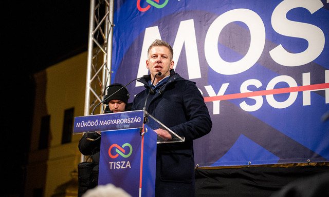 Lemond&aacute;sra sz&oacute;l&iacute;totta fel az usz&iacute;t&oacute;, fenyegető kamp&aacute;nyt folytat&oacute; polg&aacute;rmestereket Magyar P&eacute;ter