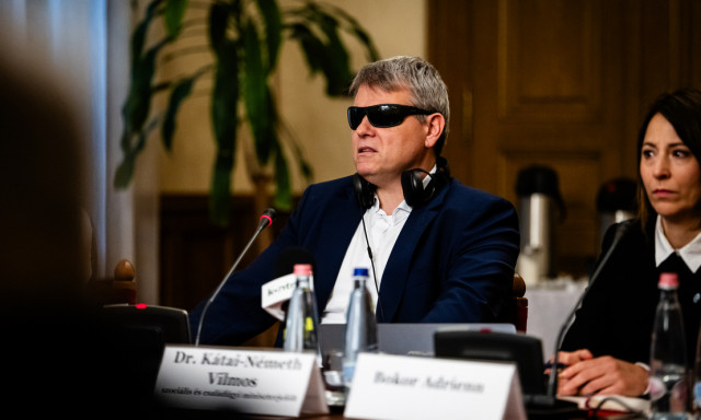 K&aacute;tai-N&eacute;meth Vilmos: Erősebb gyermekv&eacute;delmet &eacute;s gyorsabb &ouml;r&ouml;kbefogad&aacute;st &iacute;g&eacute;r