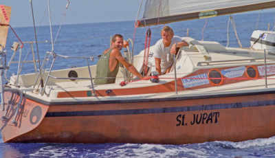 A Balaton északi partján bocsátották vízre a Földet megkerülő Szent Jupát vitorláshajót