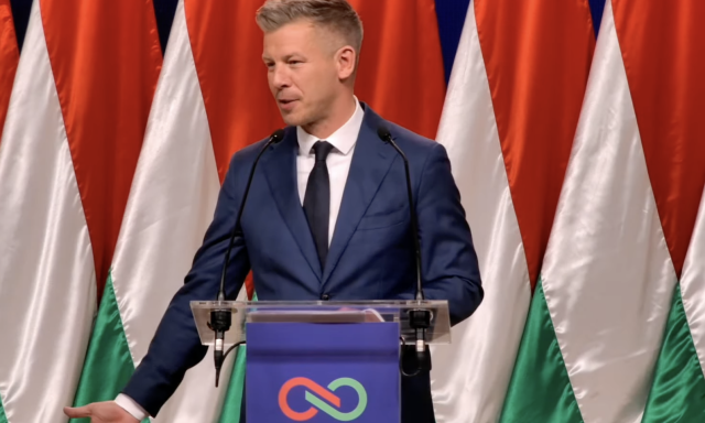 Magyar P&eacute;ter: &bdquo;Szijj&aacute;rt&oacute; P&eacute;ter megvan, a k&uuml;l&uuml;gyben szankci&oacute;s anyagokat dar&aacute;lnak le"