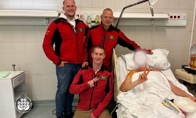 A ny&iacute;lt utc&aacute;n varrta &ouml;ssze egy f&eacute;rfi sz&iacute;v&eacute;t egy magyar orvos - VIDE&Oacute;