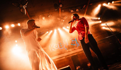 &Uacute;j albummal j&ouml;tt ki a Mirror Glimpse