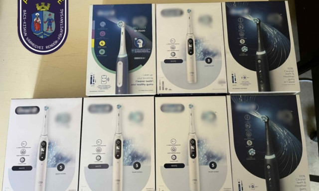 Az orsz&aacute;g t&ouml;bb drog&eacute;ri&aacute;j&aacute;b&oacute;l is lopt&aacute;k a parf&uuml;m&ouml;ket, elektromos fogkef&eacute;ket