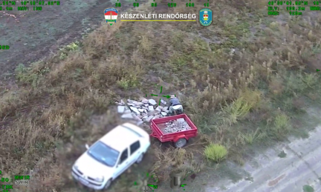 &Eacute;p&iacute;t&eacute;si t&ouml;rmel&eacute;ket pakolt le illeg&aacute;lisan a kiskőr&ouml;si f&eacute;rfi, csak azzal nem sz&aacute;molt, hogy kisz&uacute;rja a rendőrs&eacute;gi helikopter - VIDE&Oacute;