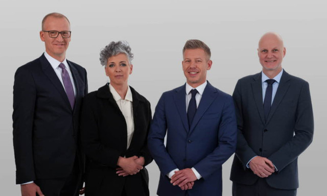 Tarr kultur&aacute;lis, Tan&aacute;cs Zolt&aacute;n pedig tudom&aacute;nyos miniszter lesz