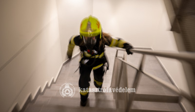 Dobog&oacute;s helyez&eacute;sek az orsz&aacute;gos l&eacute;pcsőfut&oacute;-bajnoks&aacute;gon