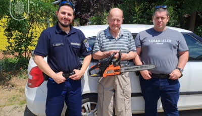 Kutyaugat&aacute;s hi&uacute;s&iacute;totta meg a lop&aacute;st